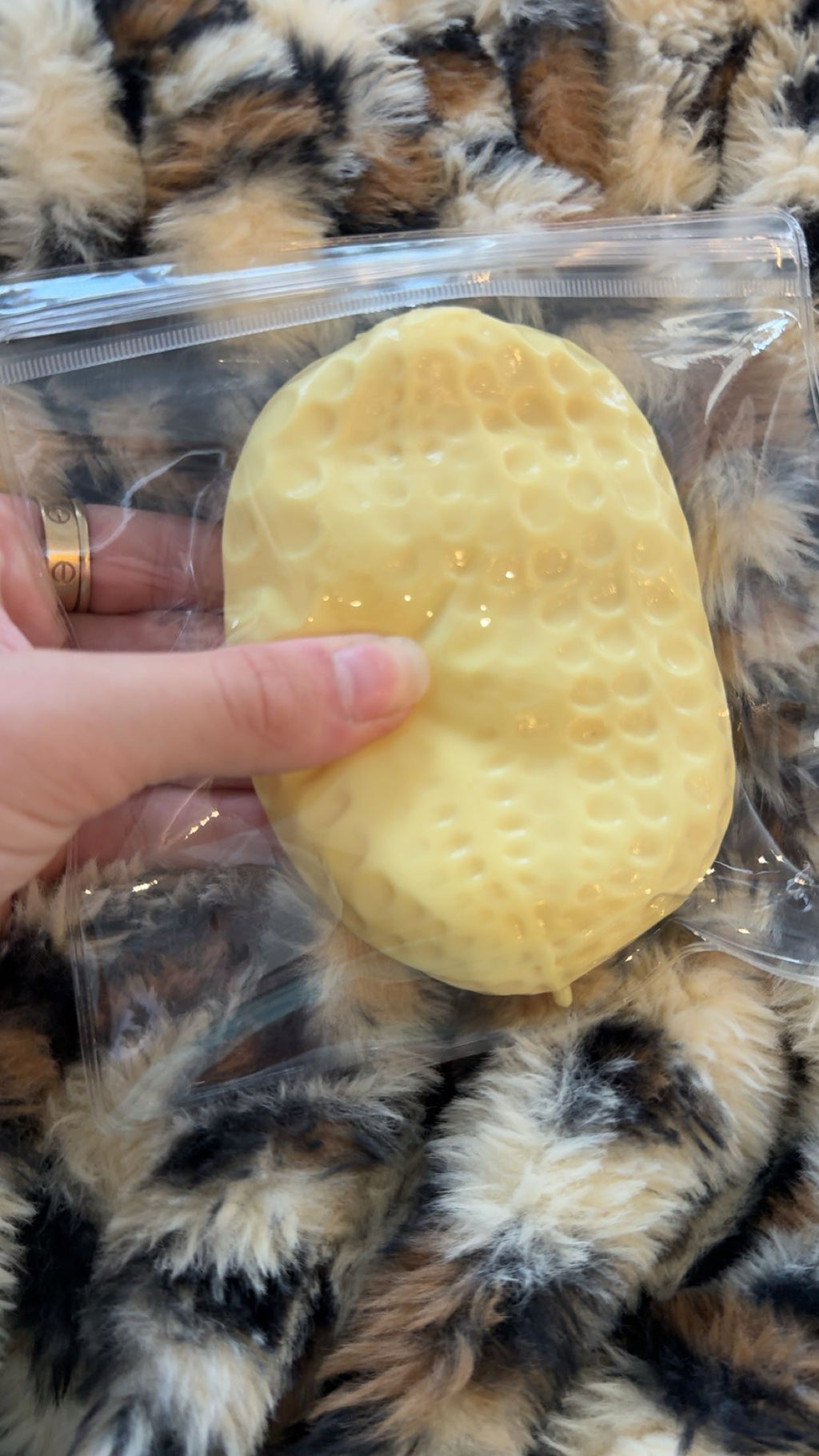 Vaseline Peanut