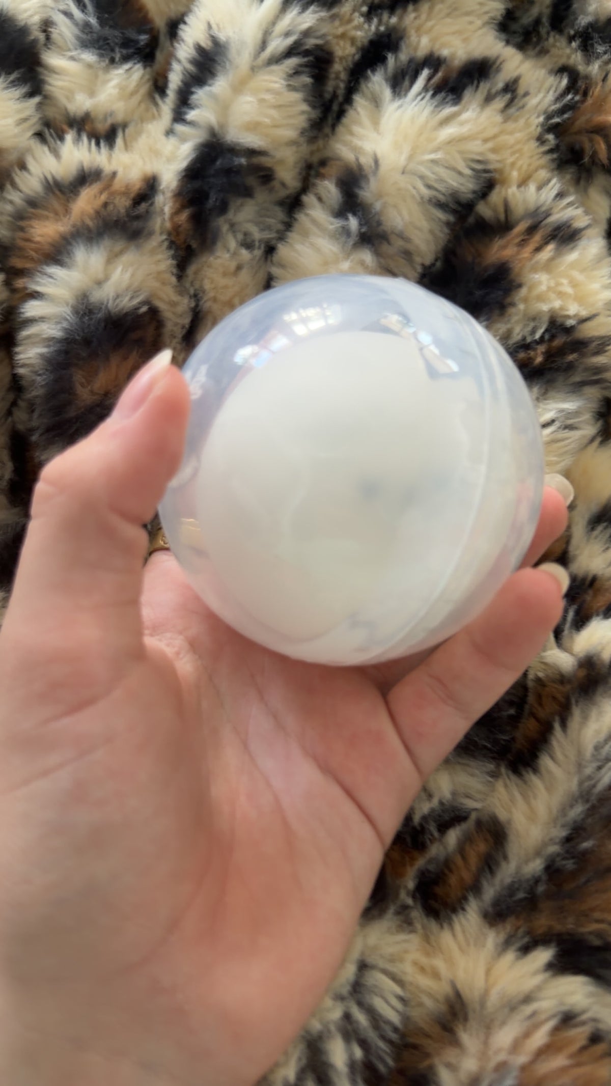 Seal Wax Cracking Ball